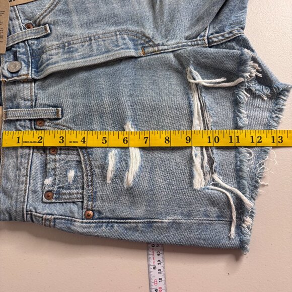NWT Levi's 501 Shorts Jeans Women's sz 25 Cutoff Distressed Fly Button High Rise - Picture 8 of 12